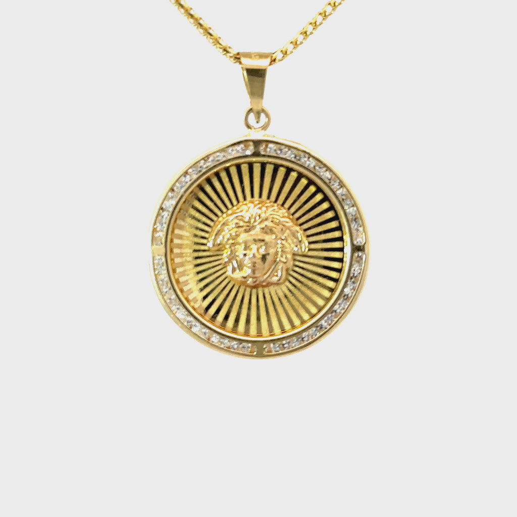 cz medusa head charm 2__2023-06-26-13-39-35.mp4